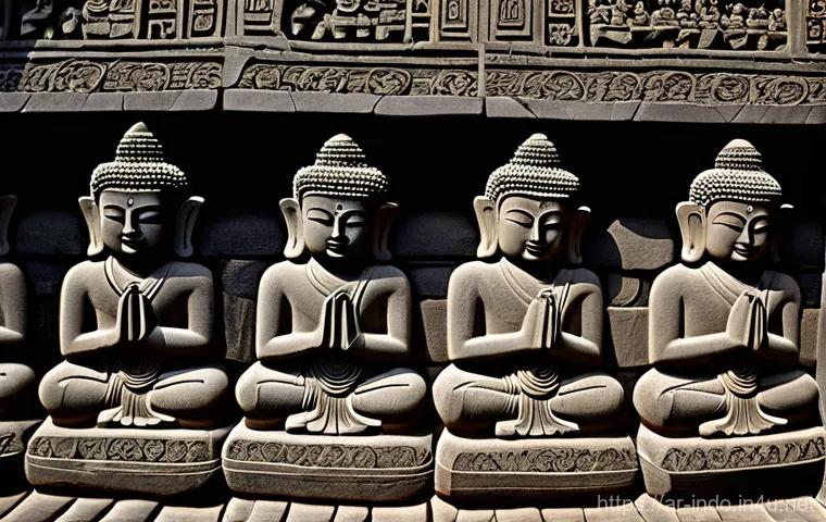 보로부두르 사원 역사 - **Image Prompt: Borobudur Sunrise - Spiritual Awakening**
    "A majestic wide-angle shot of Borobud...